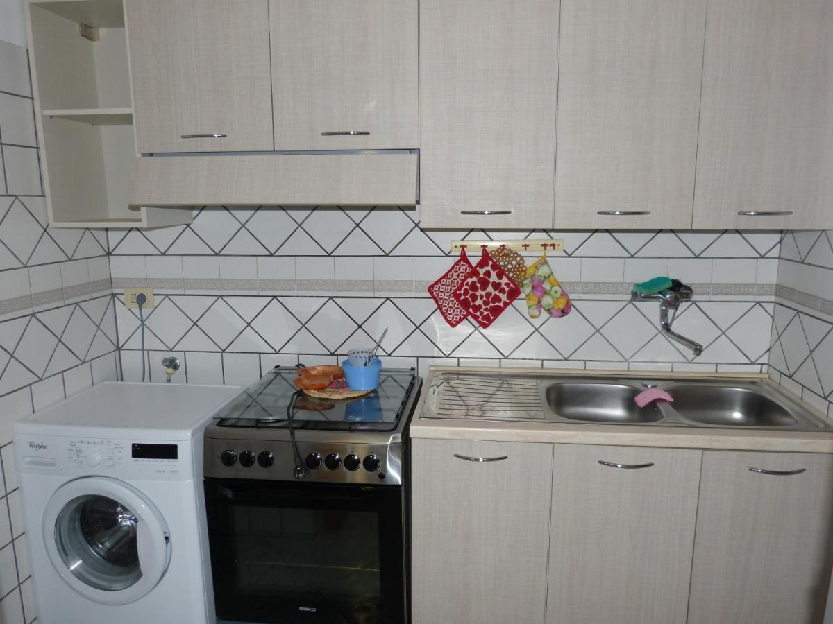 Casa Vacanze Vincenzo E Rosanna Castro  ภายนอก รูปภาพ