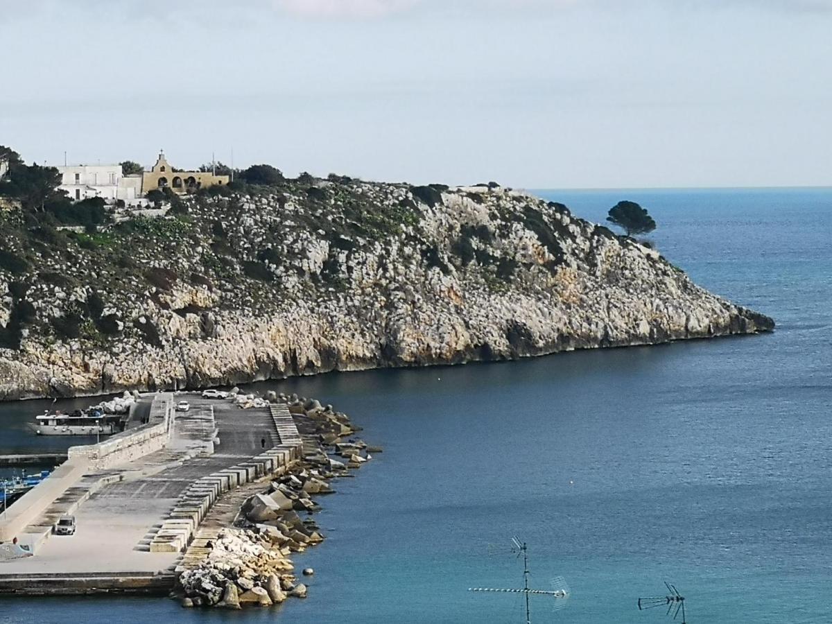 Casa Vacanze Vincenzo E Rosanna Castro  ภายนอก รูปภาพ